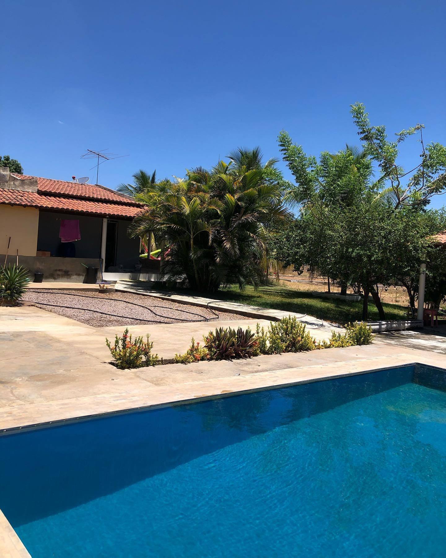 Piscina da chácara